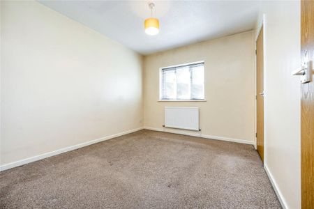 2 bedroom semi-detached house to rent - Photo 4