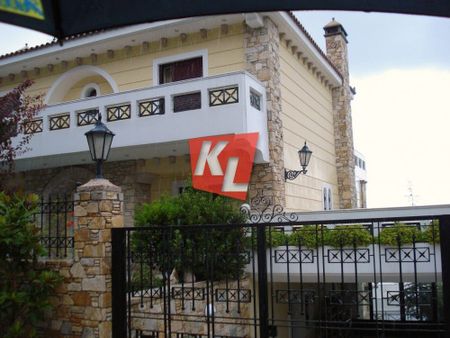 Μονοκατοικία για ενοικίαση Καστρί - Πολιτεία (Νέα Ερυθραία) - Photo 3