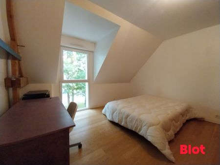 Location Maison 7 pièces 150m² THORIGNE FOUILLARD 35235 - Photo 5