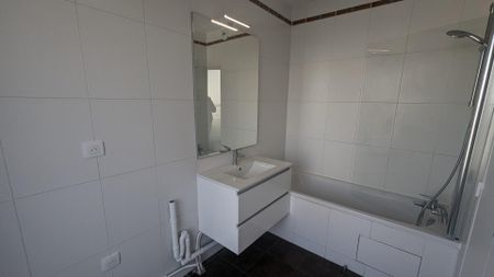 location Appartement T2 DE 49.87m² À BOULOGNE BILLANCOURT - Photo 4