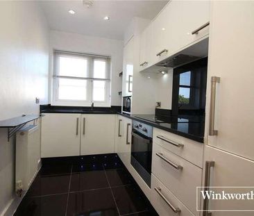 Grade Close, Elstree, Borehamwood, Hertfordshire, WD6 - Photo 5