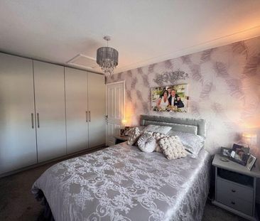 2 bedroom property to rent - Photo 2