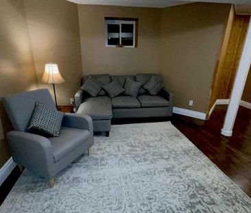 For Lease - 8084 Windsong Drive, Niagara Falls, Ontario - Photo 1