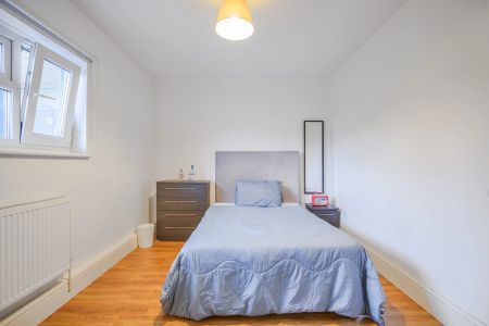 Woolridge Way – Room 1 - Photo 2