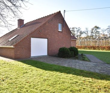 Alleenstaande woning met garage en tuin - vrij uitzicht over de velden - Photo 6