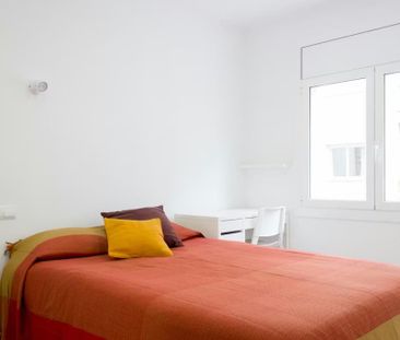 Carrer de Bonsoms, Barcelona, Catalonia 08028 - Photo 5