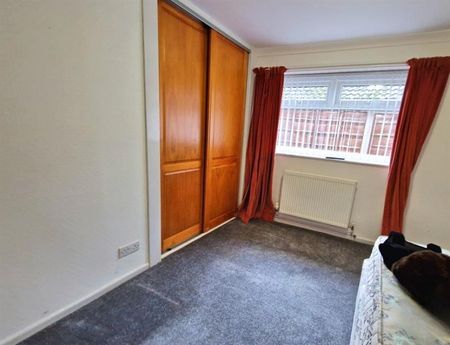 3 Bedroom Detached To Let - Photo 4