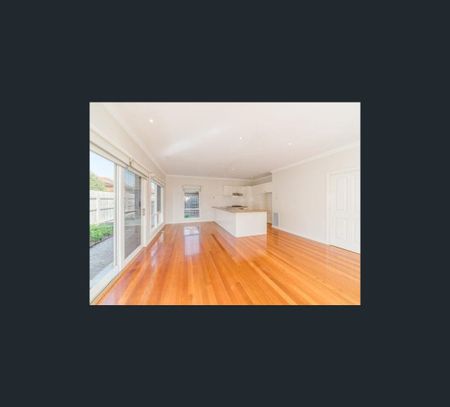 1B Charlton Street, Blackburn North, Vic 3130 - Photo 2