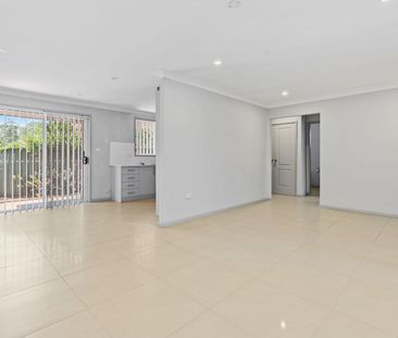 Two-Bedroom Villa in a Convenient Location - Photo 3