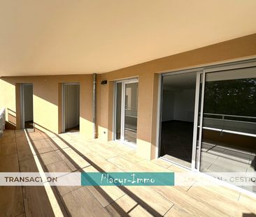 Location Appartement 3 pièces 84m² - Photo 6