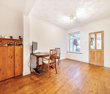 2 bedroom terraced house to rent - Photo 2