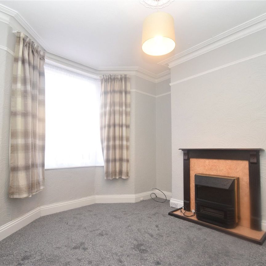 2 bed terraced house to rent in Stepney Avenue, Scarborough, YO12 - Photo 1