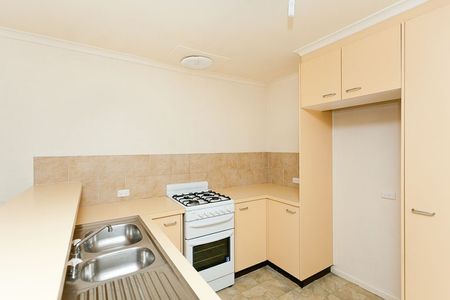 Conveniently Located Townhouse - Photo 5