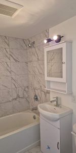 All new renovated 4 1/2 apartment for nm rent - Photo 4