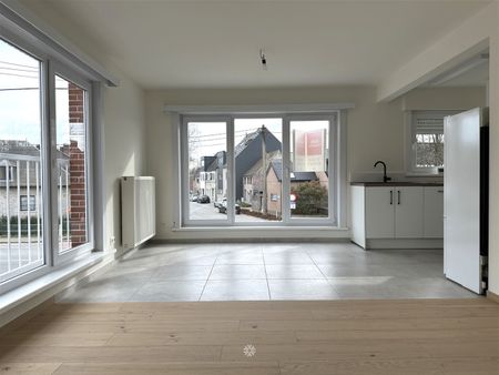 Gerenoveerd duplex appartement met 3 slaapkamers te huur te Wetteren - Foto 5