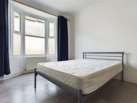 5 bedroom terraced house to rent - Photo 5