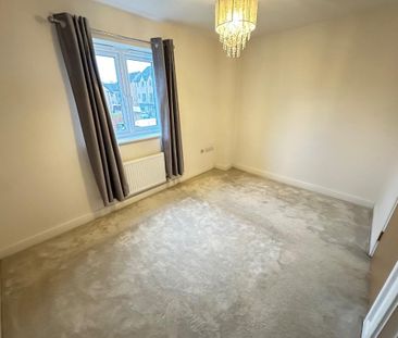 4 bedroom terraced house to rent - Photo 2