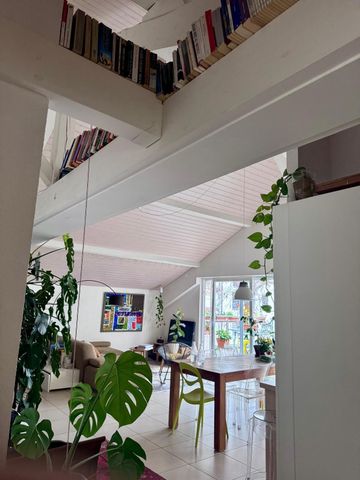 UNIQUE – Beautiful and spacious 5-room apartment with terrace in Pâquis - Photo 3