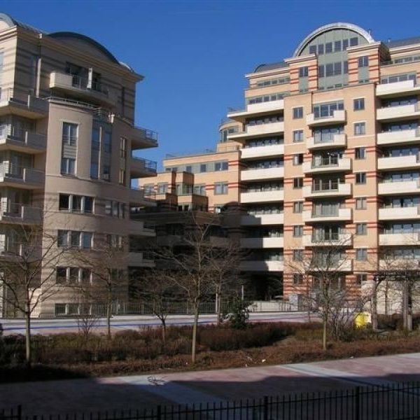 Furnished apartement close to EU - Foto 1