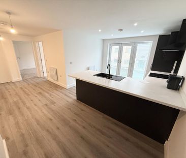 2 bedroom apartment to rent - Photo 5