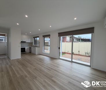 Convenient, Comfortable & Contemporary - Photo 2