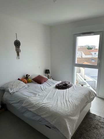 Location Appartement 3 pièces 62m² LA ROCHELLE 17000 - Photo 2