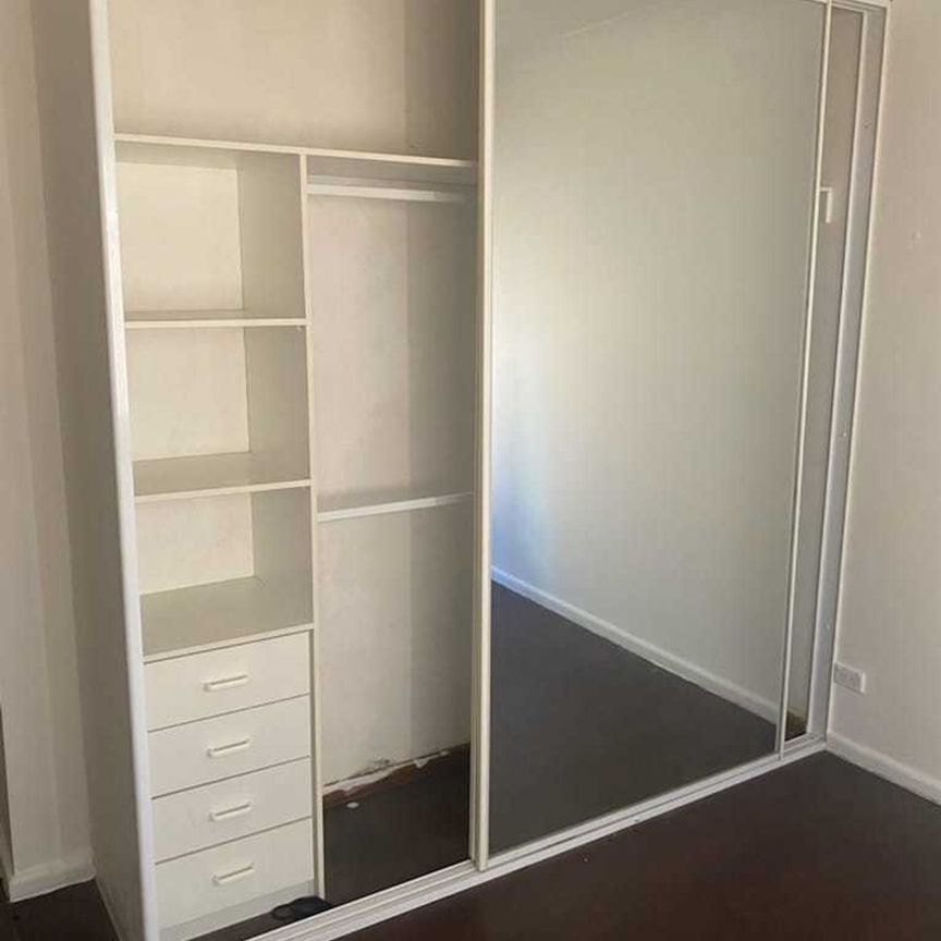 Affordable 1-Bedroom for Lease - Prime Auburn Location - Photo 2