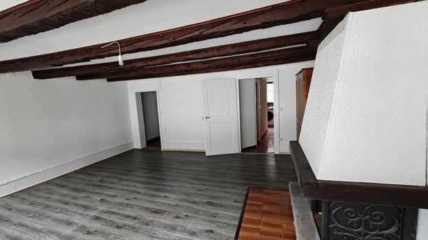 For rent 1.5 room apartment in the historic center of Yverdon-les-Bains - Foto 1