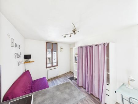 En plein centre ville près du boulevard du 14 juillet - Photo 2