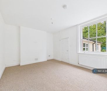 7 bedroom detached house to rent - Photo 4