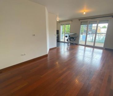 Location Appartement 3 pièces 67m² ISSY LES MOULINEAUX 92130 - Photo 1