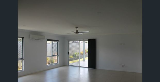 4 Bedroom home in Plantation Palms Estate close to both primary & secondary schools - Photo 1