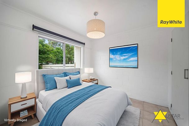 Sunny Retreat in a Peaceful New Lynn Cul-de-Sac - Photo 1