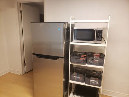 For Lease - 697 Dupont Street Unit# 3, Toronto, Ontario - Photo 3