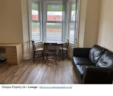 6 bedroom terraced house to rent - Photo 1