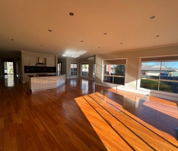 Neat & Tidy Family Home - Photo 5