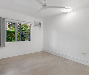 Ground Floor Unit in Small Complex - Photo 6