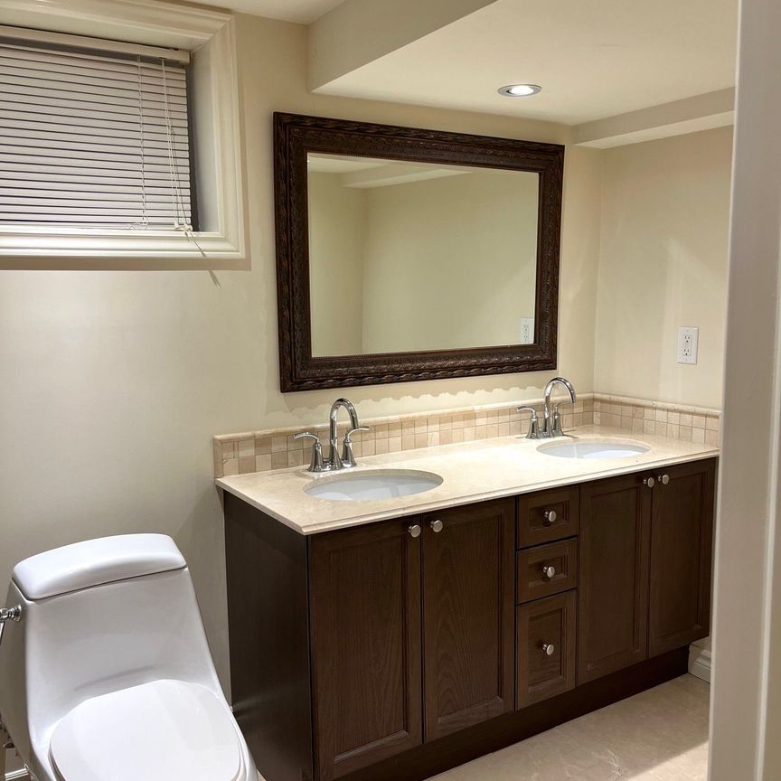 For Lease - 134 James Street Unit# LOWER, King, Ontario - Photo 1