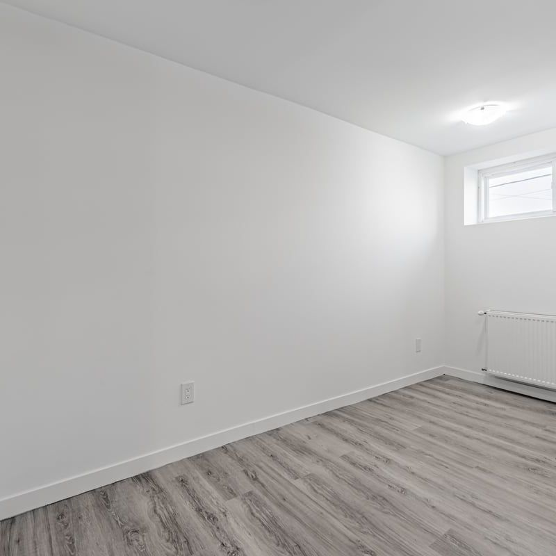 For Lease - 2507 Eglinton Avenue Unit# 307, Toronto, Ontario - Photo 1