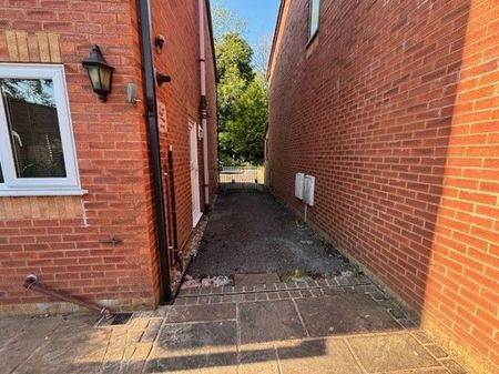 The Woodlands, Ashton-on-Ribble, Preston - Photo 4