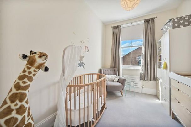 4 bedroom terraced house to rent - Photo 1