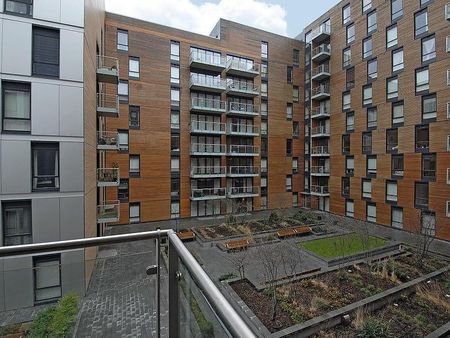 2 bedroom apartment to rent - Photo 4