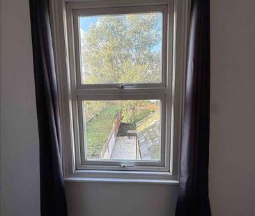 Whittington Road, London, London, N22 - Photo 2