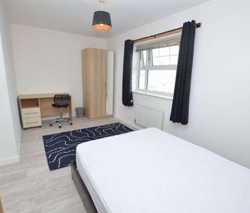 Lenz Close, Colchester, CO1 - Photo 2
