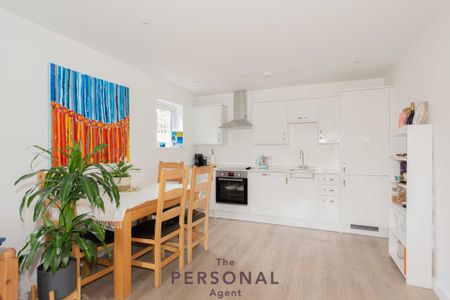 Hardwick Close, Ewell - Photo 5