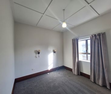 Lovely family home - Photo 2