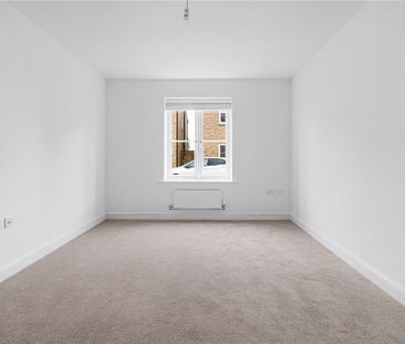 3 bedroom detached house to rent - Photo 6