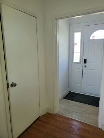 For Lease - 2413 Vivian Road Unit# (Main Floor), Whitchurch-Stouffville, Ontario - Photo 3