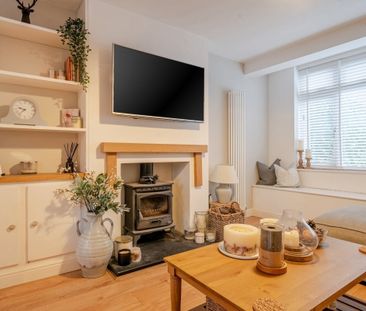 5 bedroom detached house to rent - Photo 1