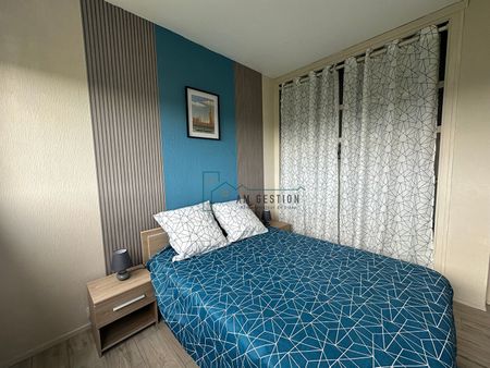 Location Appartement 4 pièces 74m² - Photo 3